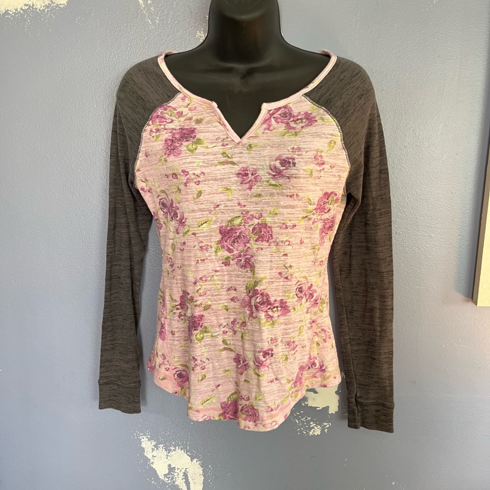 Floral Pink and Gray Women's Top XS Stem Preowned